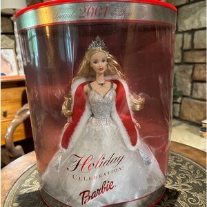 Holiday Celebration Barbie Special 2001 Edition Mattel Doll 50304 - NRFB / NIB